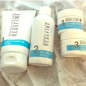 💙Rodan + Fields Redefine Regimen💙